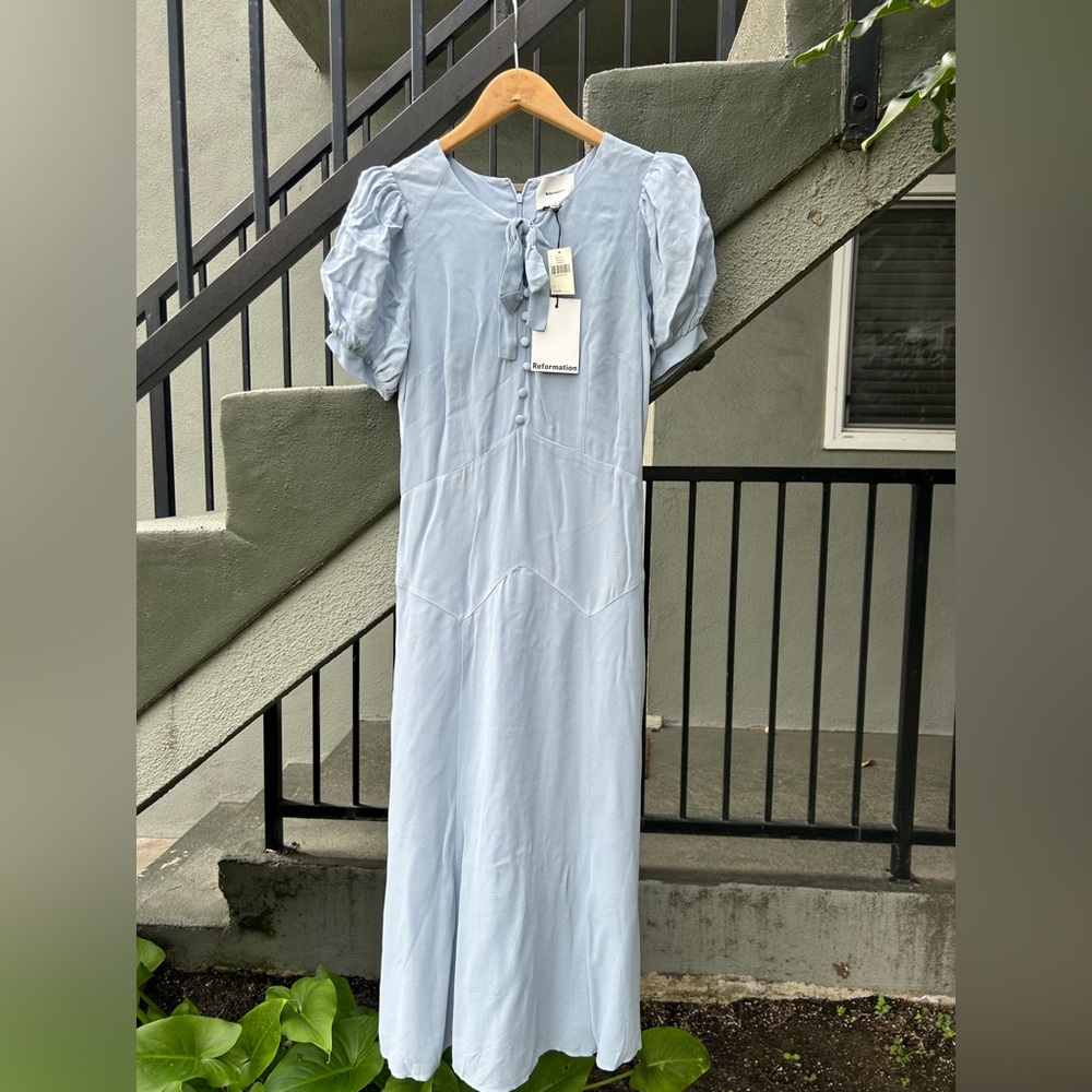 NWT Reformation x Anthropologie Delia Bow Midi Dress Light Blue Size 4 - Picture 5 of 12